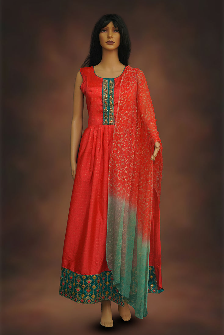 Long frock / Chudidar Set in Red